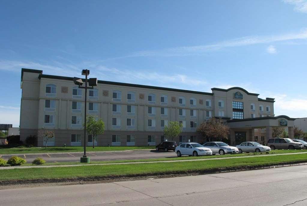 La Quinta By Wyndham Omaha Airport Downtown Carter Lake Exterior foto