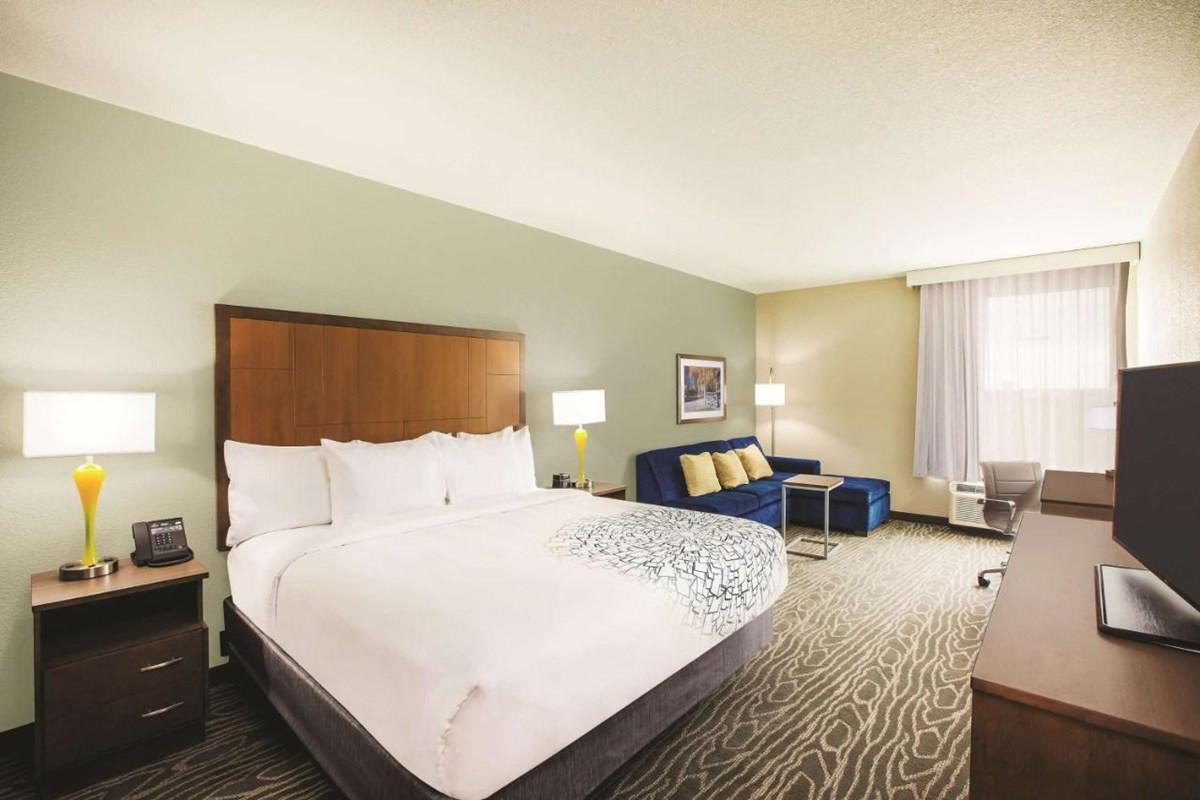 La Quinta By Wyndham Omaha Airport Downtown Carter Lake Exterior foto