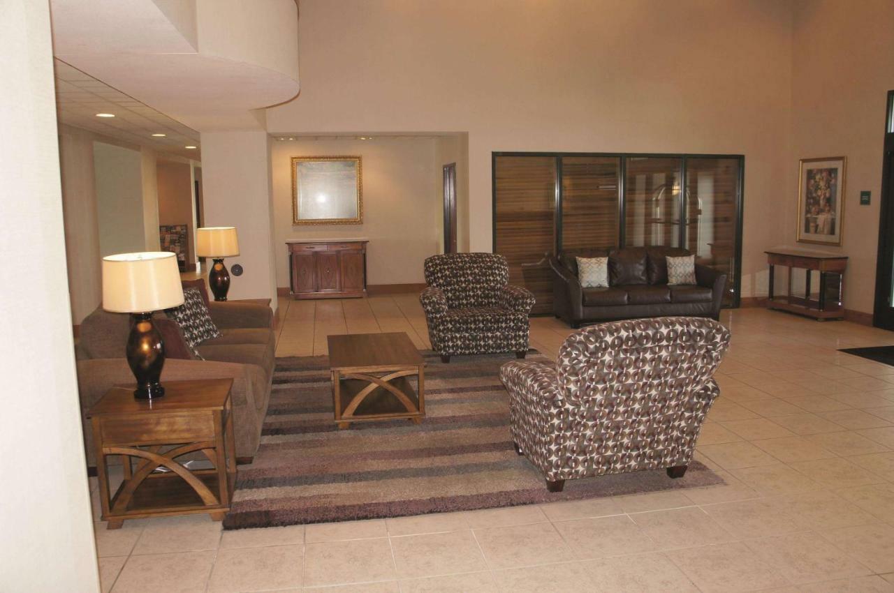 La Quinta By Wyndham Omaha Airport Downtown Carter Lake Exterior foto